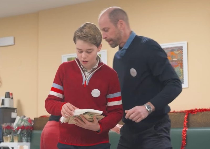 I on je influencer: Zbog princa Georgea ovaj se pulover rasprodao u samo nekoliko sekundi