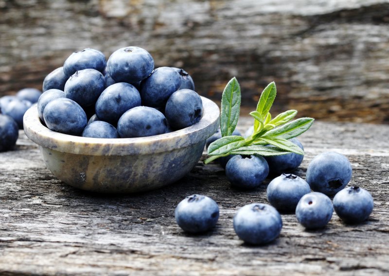 Ovo voće slovi među najzdravijima, a stručnjaci kažu da je bolje smrznuto