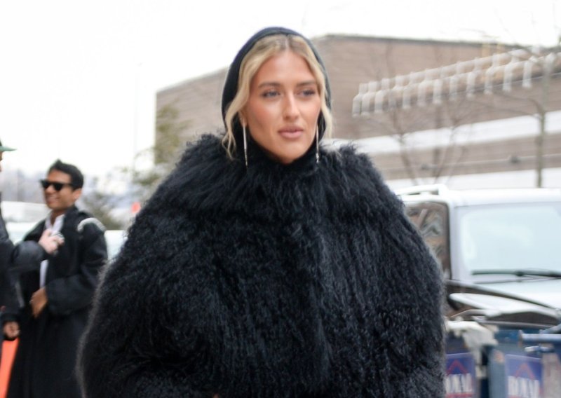 Možete ih prezirati, ali teško ćete im odoljeti: Ove čizme jedne su od najvećih trendova sezone