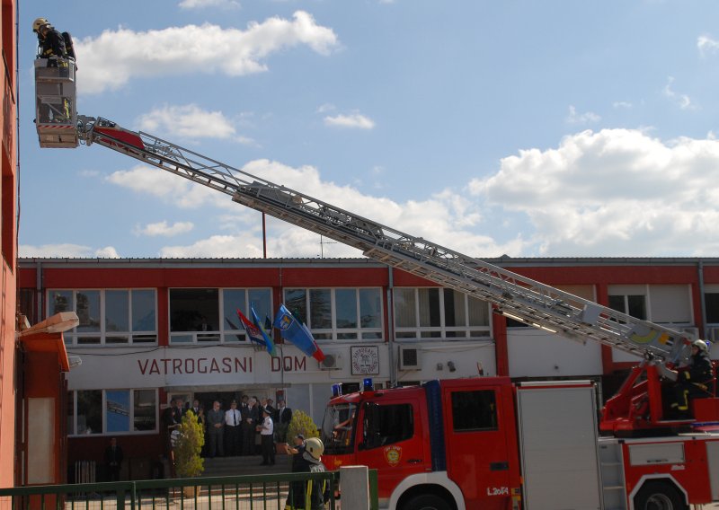 Vatrogascima pregorio fitilj: Štrajkaju u Istri