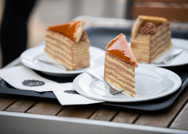 Isprobajte recept za legendarnu doboš tortu koja miriše na djetinjstvo i obiteljska okupljanja