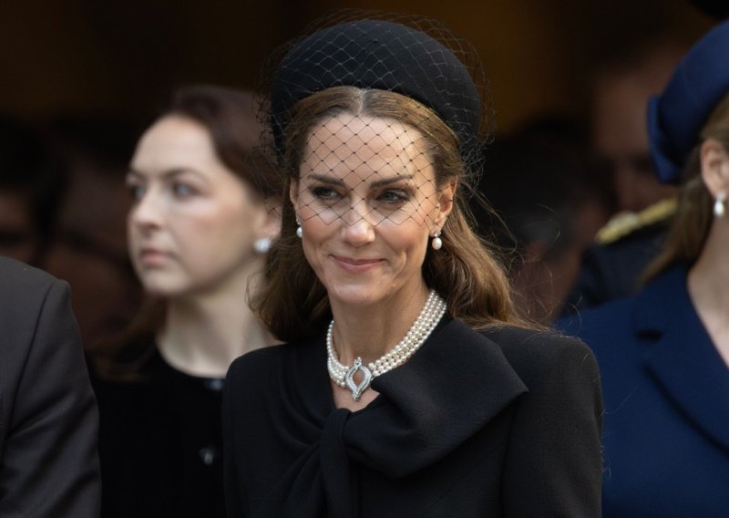 Kate Middleton oduševila modernim detaljem na ruci, a iza svega se krije dirljiva priča