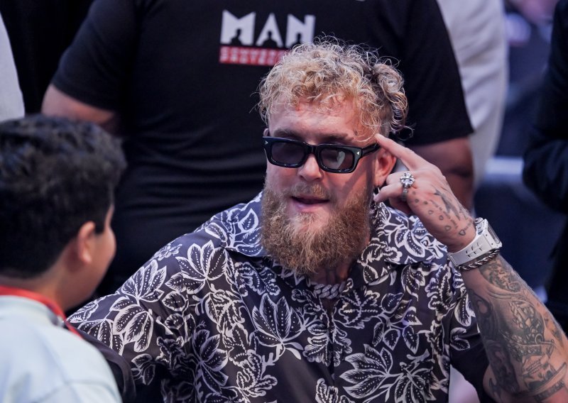 Pogledajte što je bahati Jake Paul objavio nakon izlaska iz bolnice poslije brutalnog nokauta