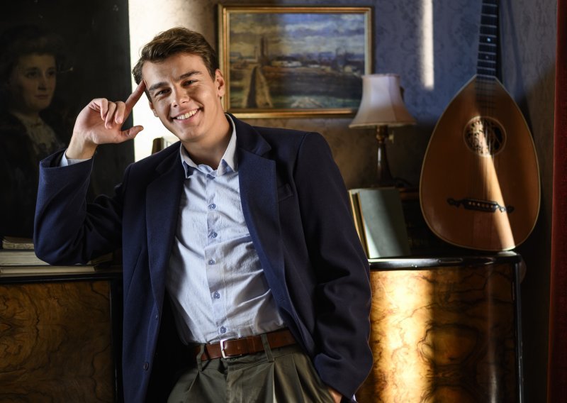 Ivan Barišić o 'Divljim pčelama': 'Emotivan sam i borim se za ljubav do kraja'