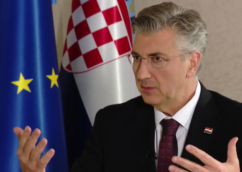 Plenković: Oporba histerično inzistira na fabriciranim temama