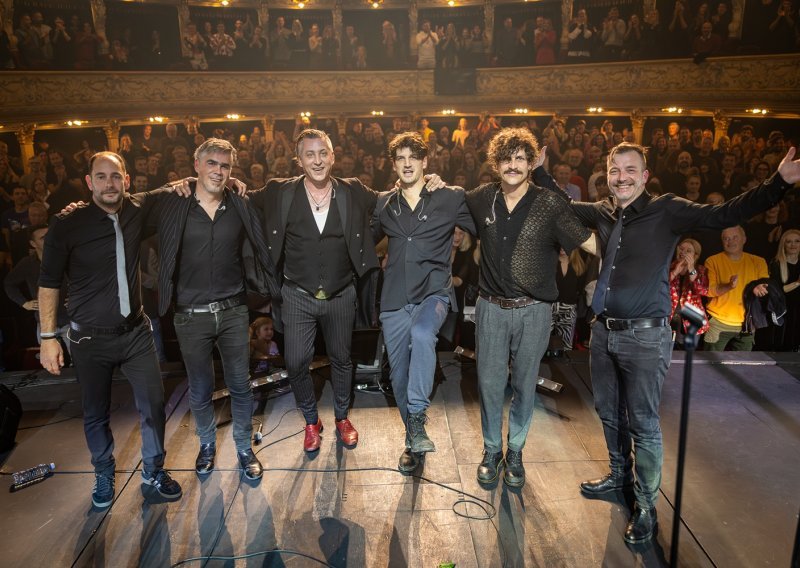 Jonathan i Riječki simfonijski orkestar na jednom od najimpresivnijih rock koncerata godine