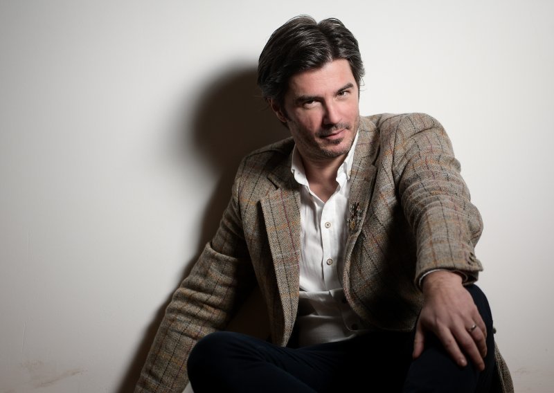 Parole su za sirotinju, pare za bogate: Rat je rat, nitko tu ne maturira i odlazi u bolju budućnost