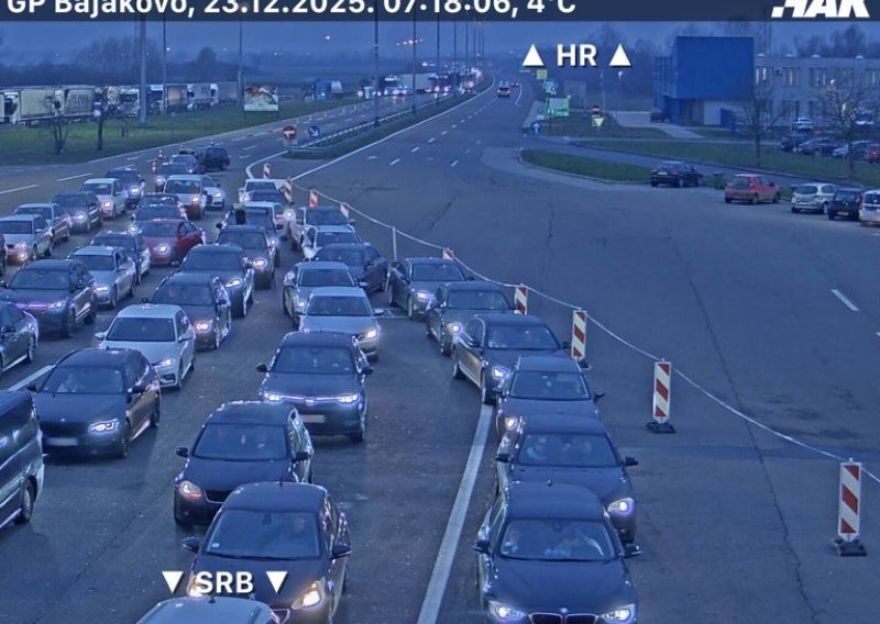 Kolona na Bajakovu duga je šest kilometara i povećava se: Na cestama prijeti poledica