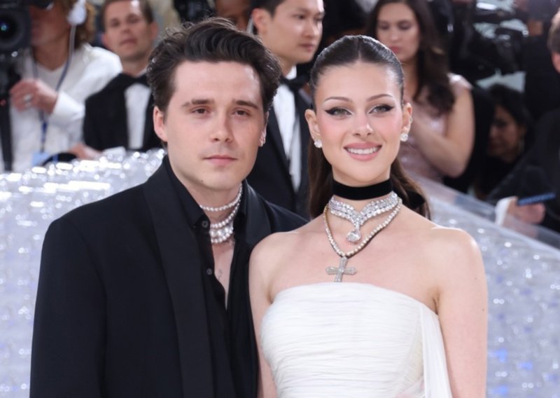 Snaha je trn u oku Victorije Beckham, a sada je pokazala da 'igra prljavo'