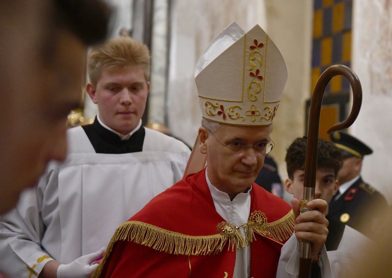 Kutleša čestitao Božić: 'Bog nas nije stvorio za strah nego za slobodu'