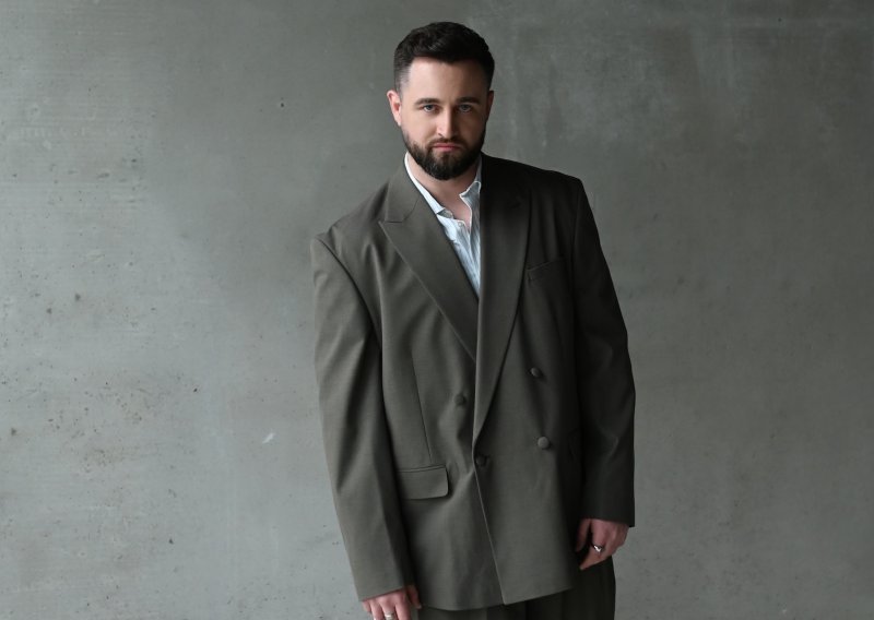 Matija Cvek na najljepši način podsjetio što je u životu jedino važno: 'Grozomoran svijet hranit ću dobrotom'