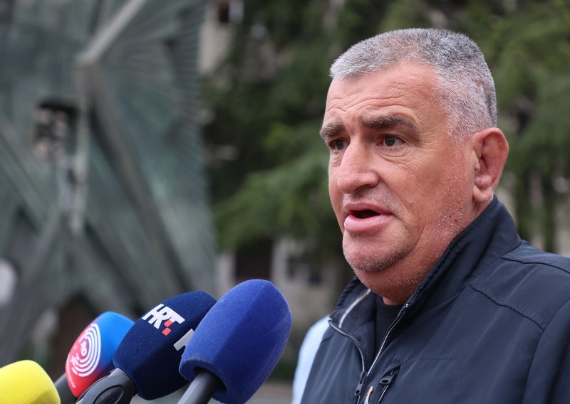 Nakon što im je Bulj zabranio pjevanje u Sinju oglasio se romski orkestar. Evo što kažu