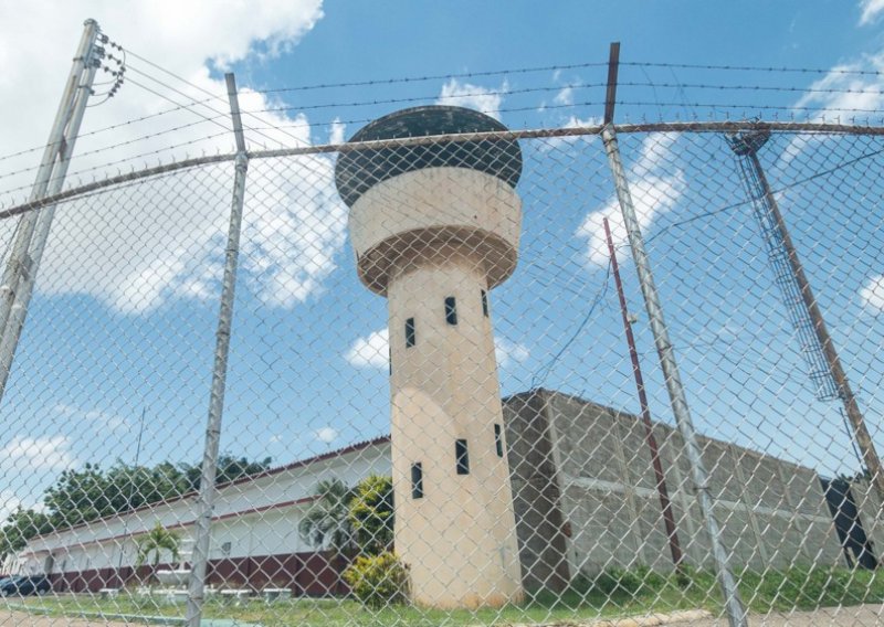 Iz zatvora puštena Marggie Orozco i još 98 zatvorenih nakon izbora u Venezueli