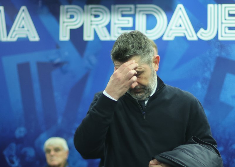 'Kod Fabrizija Romana sam pročitao da me Dinamo smijenio'