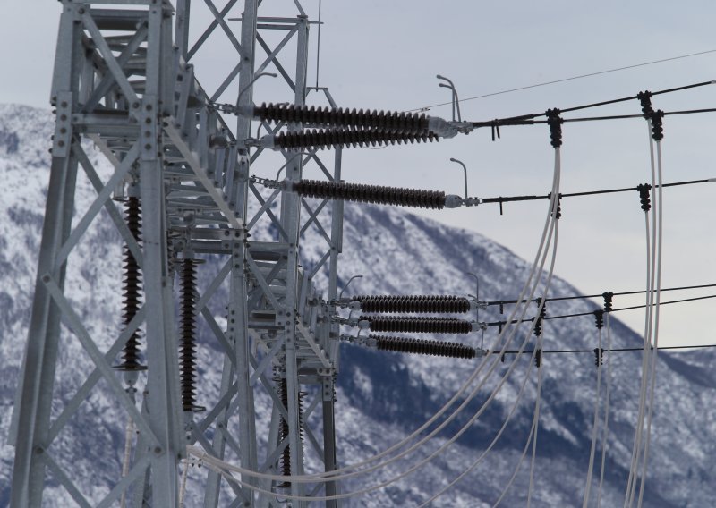Polomljeni kablovi ostavili ih bez struje, oglasili se iz HEP-a