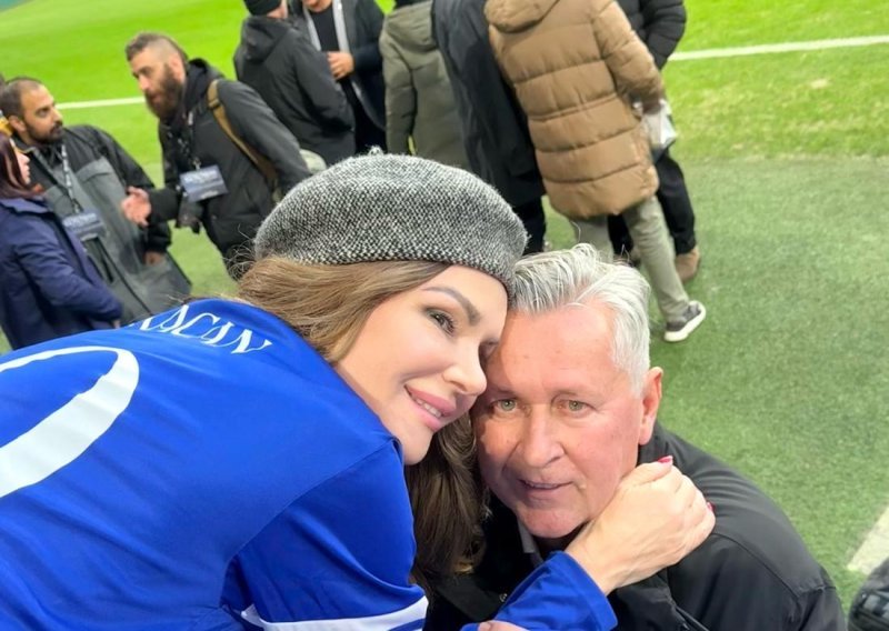 Među nogometnim legendama: Daniela i Nenad Gračan na jubilarnoj proslavi u Španjolskoj