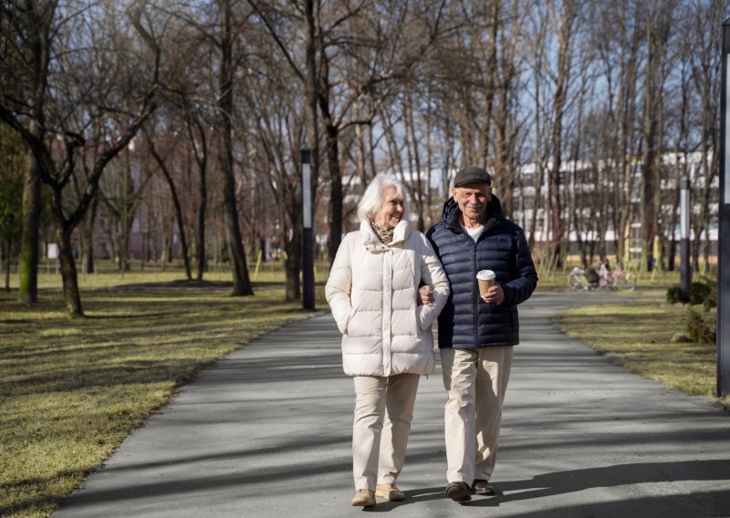Što se događa s vašim mozgom nakon odlaska u mirovinu? Stručnjaci upozoravaju na 'opasnu' zamku