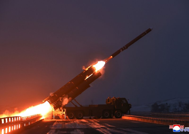 Sjeverna Koreja izvela dva probna lansiranja krstarećih raketa dugog dometa