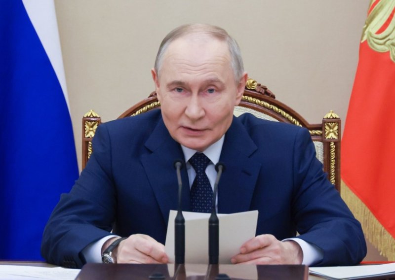 Putin donio novi zakon, evo što će sada raditi kada mu se jave međunarodni sudovi