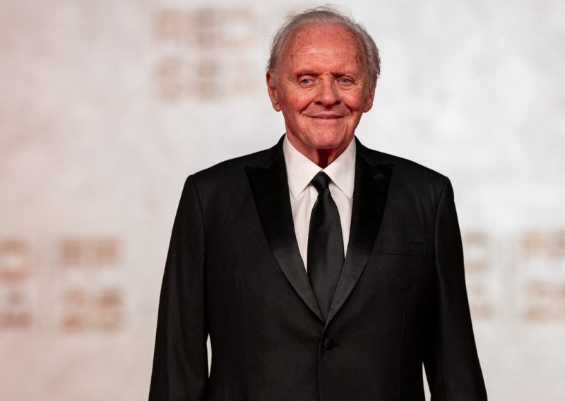 Anthony Hopkins progovorio o borbi s ovisnosti: 'Skoro sam poginuo'