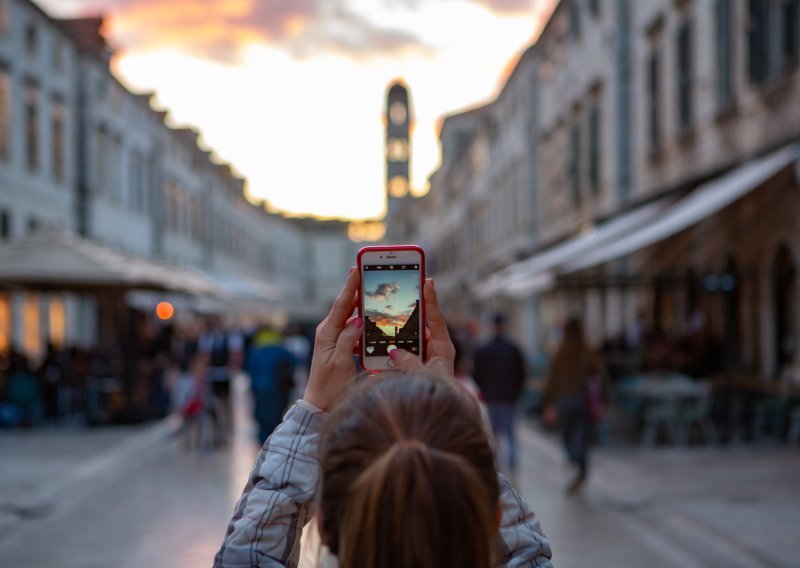 Prihodi i ulaganja svih telekoma rasli u 2025., ovo su brojke