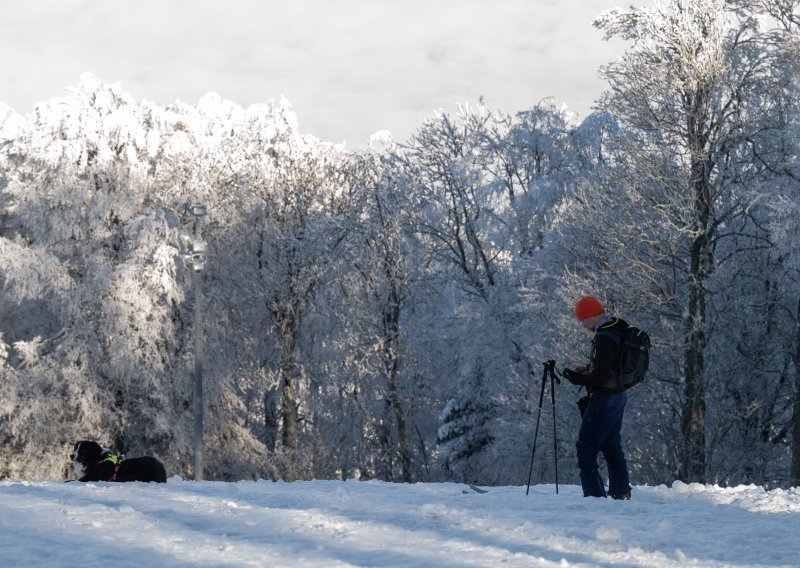 Stigla prognoza za novogodišnju noć: Doznajte gdje bi moglo biti snijega