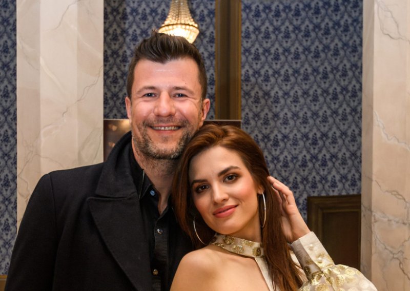 Marko Vargek otkrio kako izgledaju blagdani s Arijom Rizvić: 'Svatko okiti svoj kutak stana'