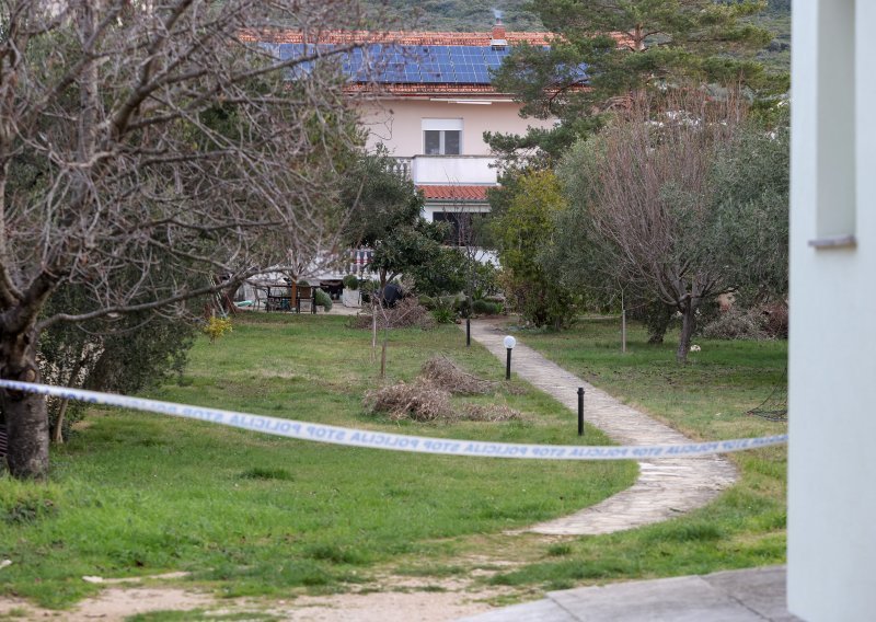 Užas u Sukošanu: U kući pronađene dvije mrtve osobe
