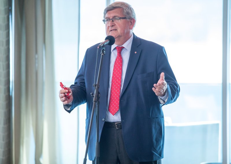 HDZ pobrojao sva Obersnelova nedjela: 'Čini se da će DORH imati još itekako puno posla'