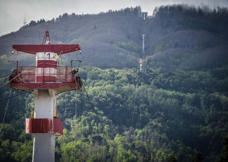 Teška nesreća na žičari u Italiji, najmanje četvero ozlijeđenih