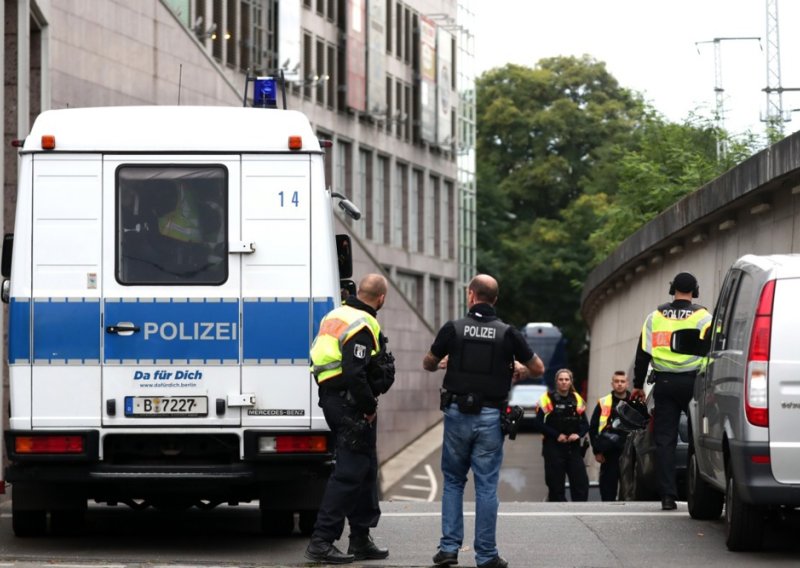 Velika pljačka u Njemačkoj: Provalnici iz sefova banke odnijeli preko 30 milijuna eura