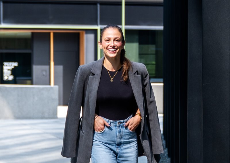 Endrina Muquaj pokazala neobičan 'trening': Pogledajte s čime je vježbala u kuhinji