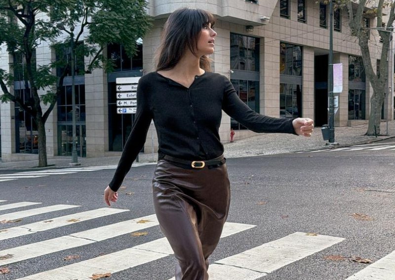 U Zari se krije najlaskavija suknja u hit boji: Pristaje svakom obliku tijela i savršena je za čizme