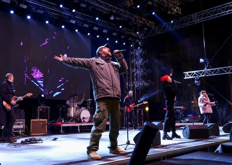 Pogledajte dio atmosfere s dočeka Nove godine u Zagrebu