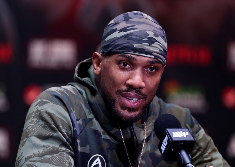 Anthony Joshua samo dva dana nakon teške nesreće napustio bolnicu