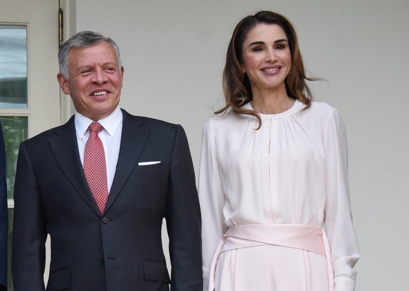 Kraljica Rania objavila posebnu fotografiju: Ovo je prizor koji se ne viđa često