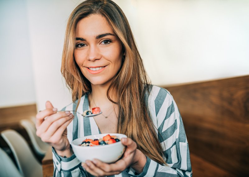 Nova hit dijeta: Evo kako jesti više - i brže mršavjeti