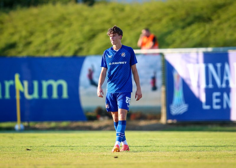Jedan od najtalentiranijih igrača generacije neće napustiti Dinamo!