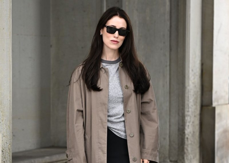 Nestat će s polica Zare: Ova hit suknja nosi se u bezbroj prigoda