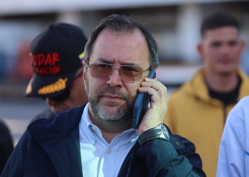 Šef diplomacije Venezuele: 'SAD želi našu naftu'