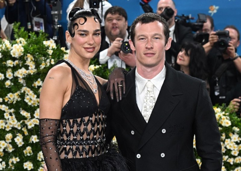 Sve su glasnija šuškanja da je novi James Bond bivši nogometaš, a u igru ulazi i njegova zaručnica