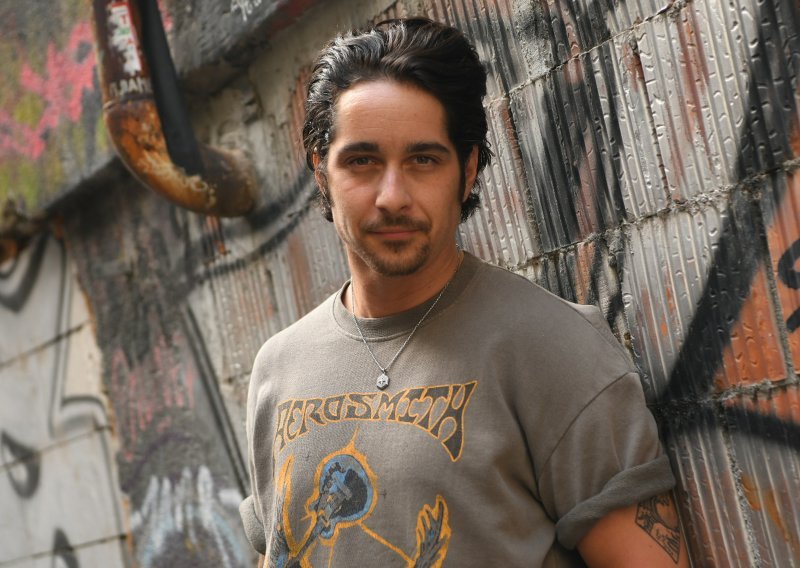 Pjevač Parnog valjka postao je otac: Otkrio je i ime bebe