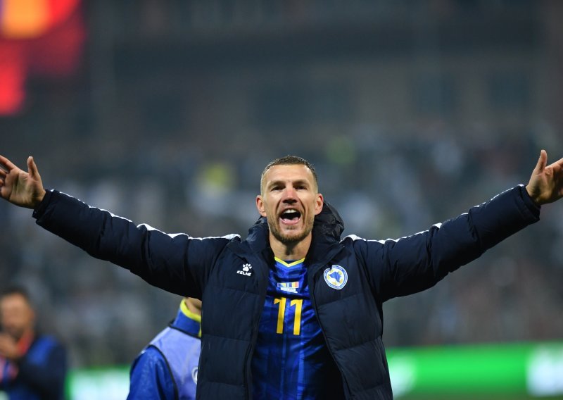 Džeko pred senzacionalnim transferom. Talijani otkrili velikana koji ga dovodi ovog mjeseca