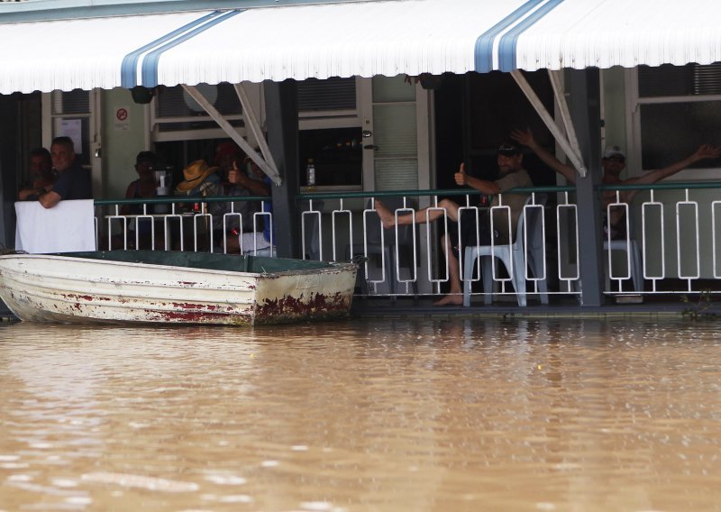 Poplave su koštale Australiju milijardu dolara