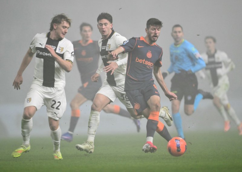 Inter gostujućom pobjedom 'pobjegao' Milanu i Napoliju, neočekivani poraz Torina