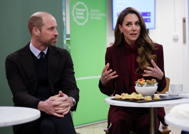 Kate Middleton skinula zaručnički prsten: Razlog je itekako dirljiv