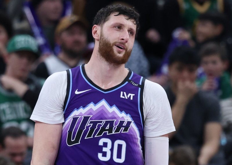 Nurkić oduševio čitavu Ameriku. Pogledajte s kim je došao u dvoranu na utakmicu