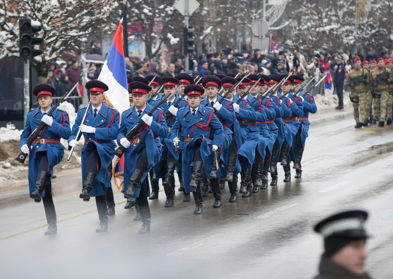 [FOTO] Parada za Dan Republike Srpske: 'Znamo kako smo prošli na Kordunu, Lici, Baniji...'