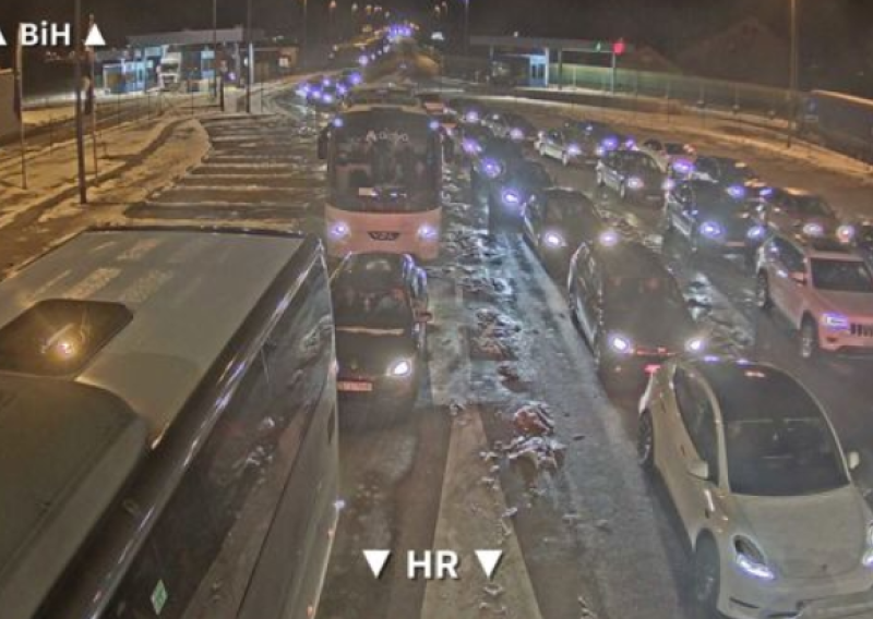 Kaos na hrvatskoj granici, evo gdje se čeka čak pet sati!