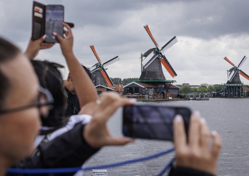 Nema više besplatnog bacanja novčića: Rim uvodi naplatu za Fontanu di Trevi, ali to nije sve